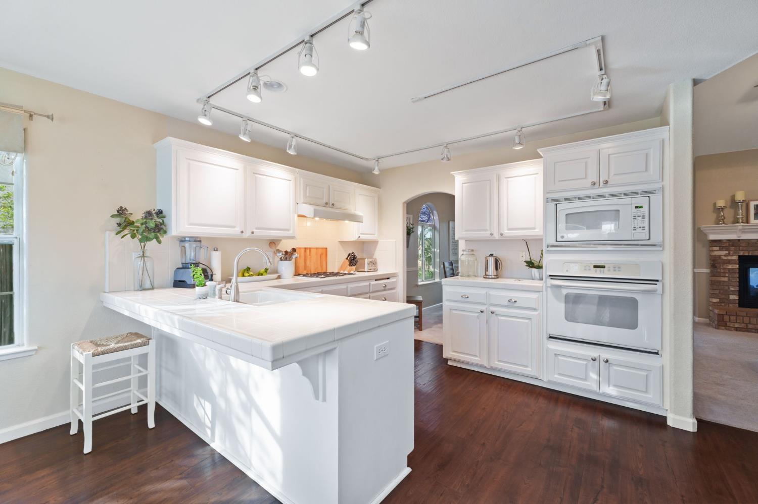 3150 N Madison Way, Hanford, CA 93230