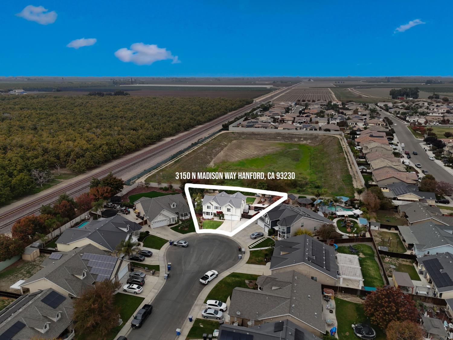 3150 N Madison Way, Hanford, CA 93230