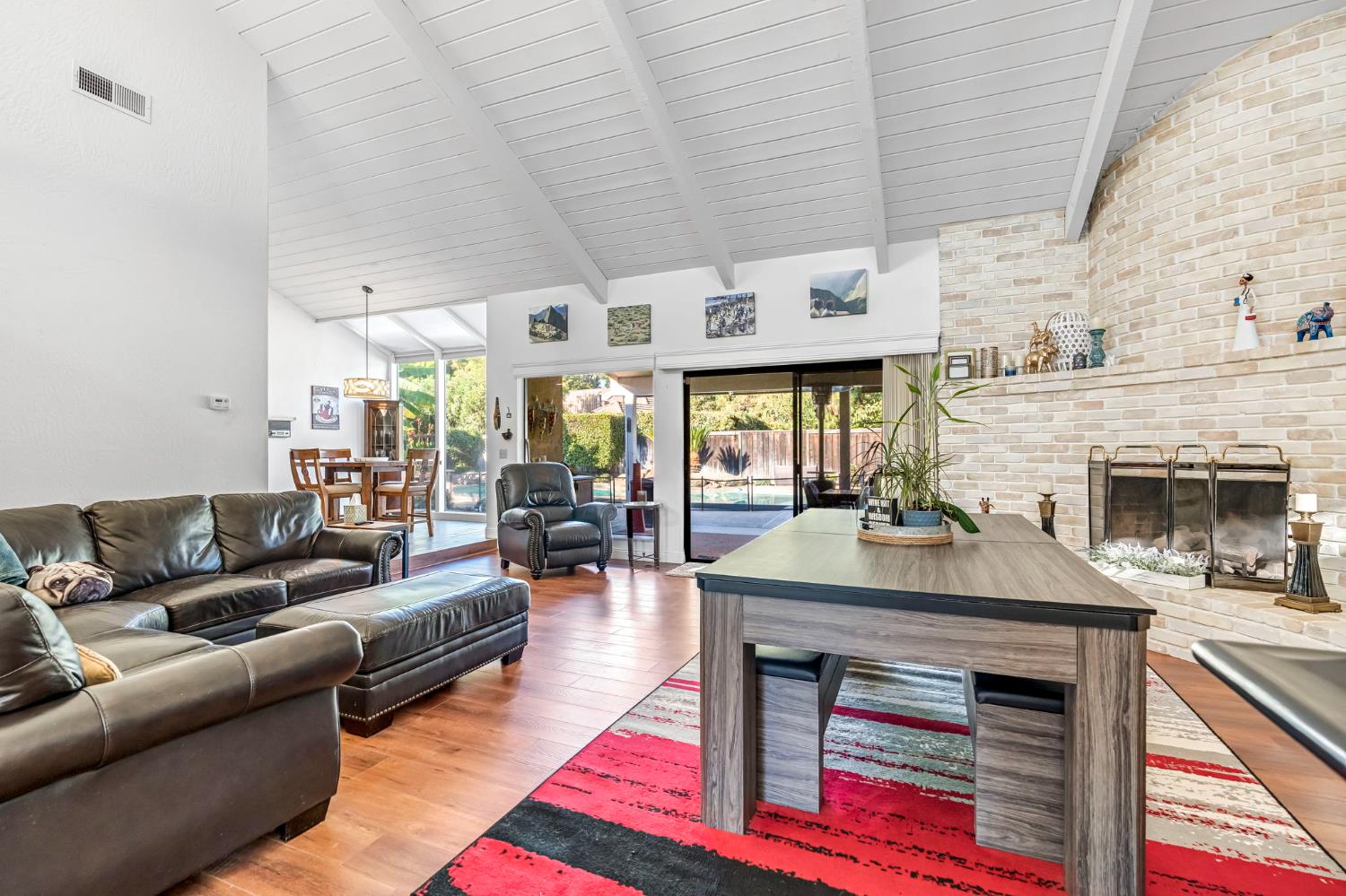 3782 W Locust Ave, Fresno, CA 93711