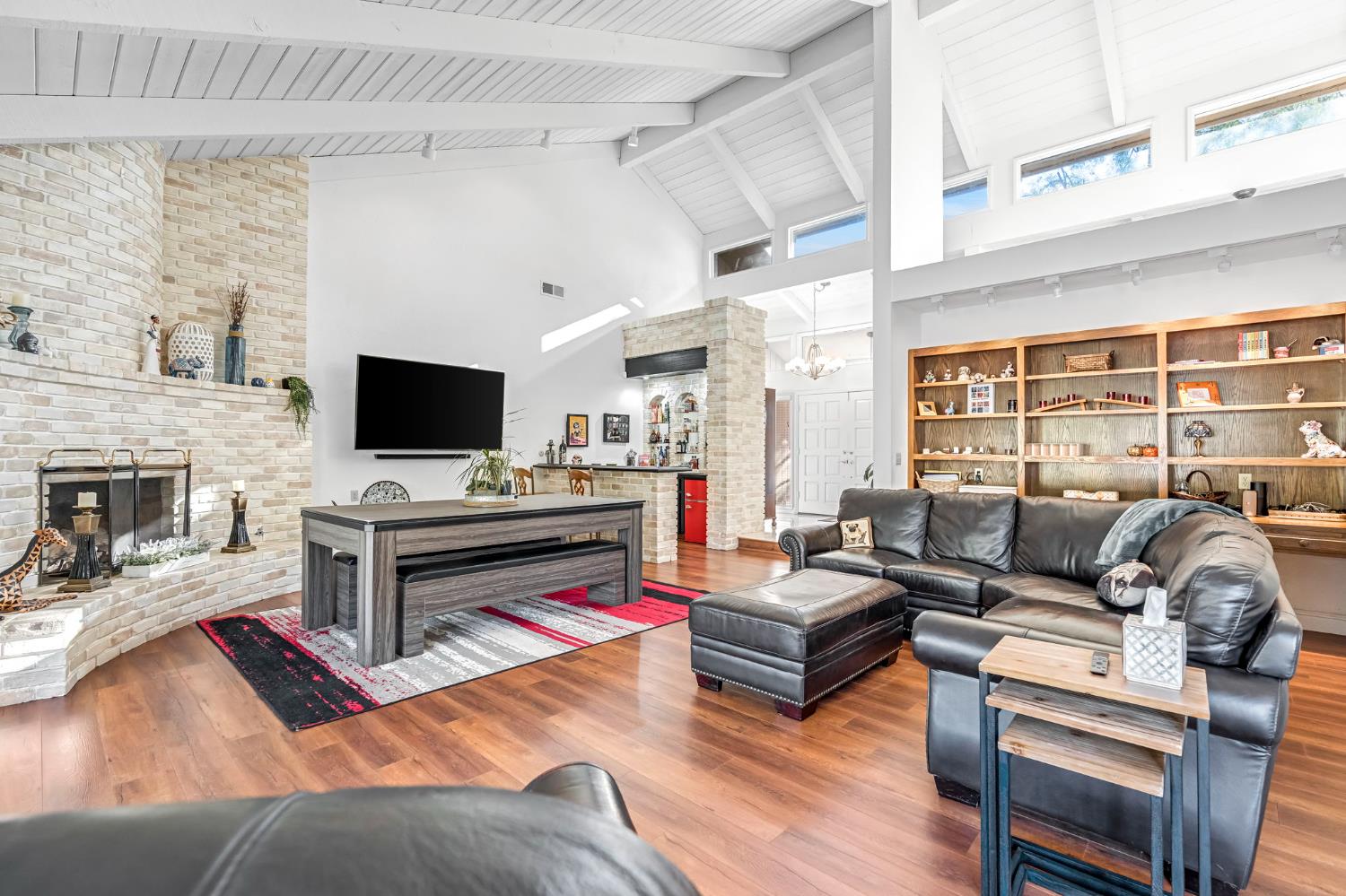 3782 W Locust Ave, Fresno, CA 93711