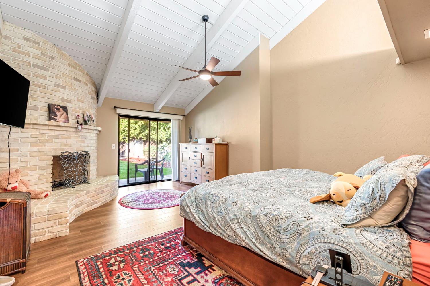 3782 W Locust Ave, Fresno, CA 93711