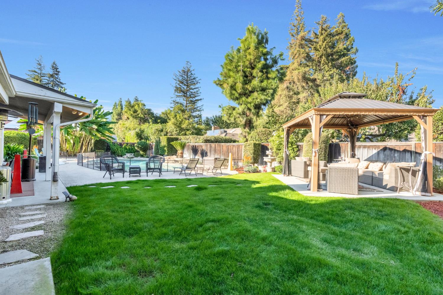 3782 W Locust Ave, Fresno, CA 93711