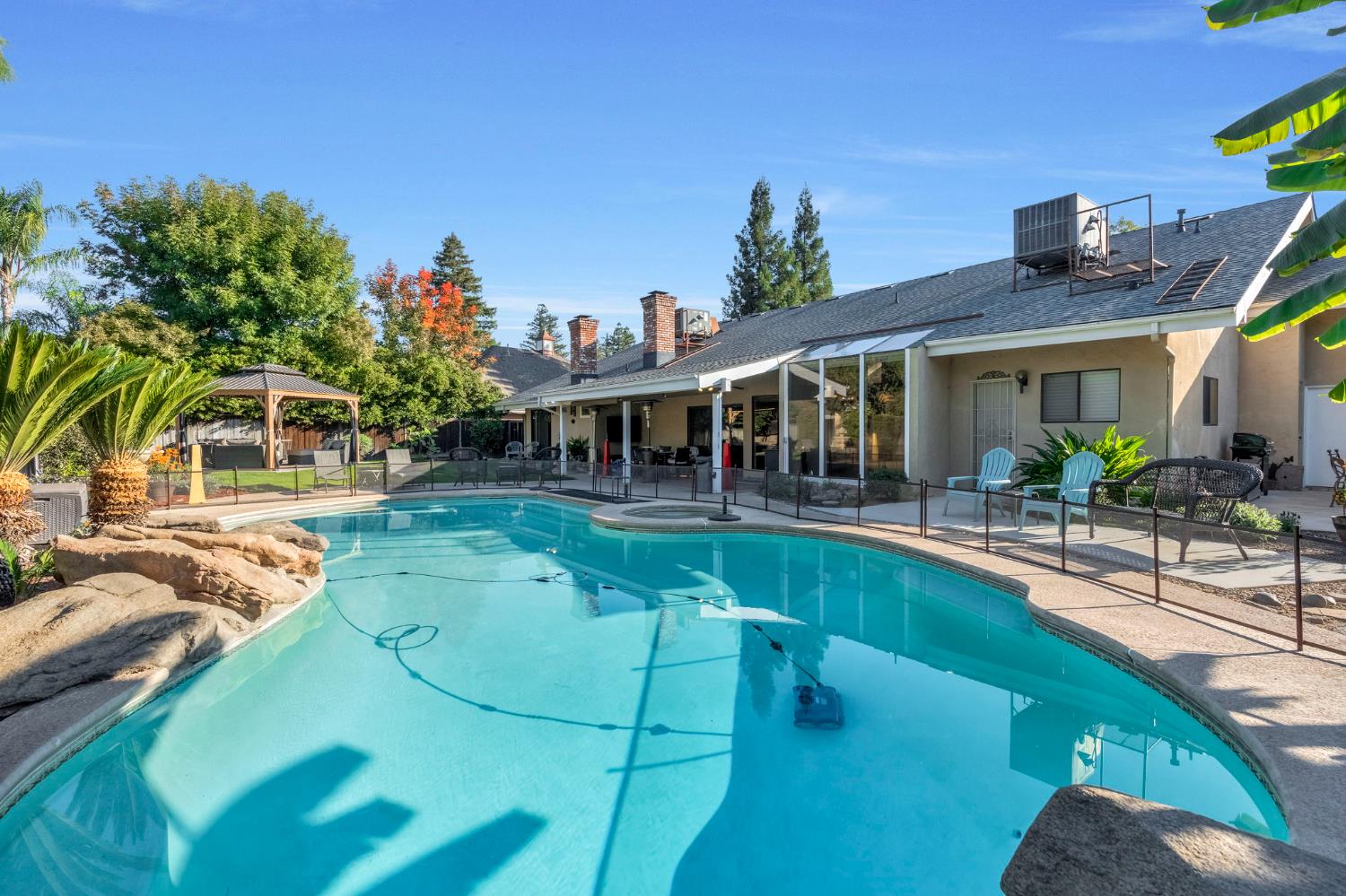 3782 W Locust Ave, Fresno, CA 93711