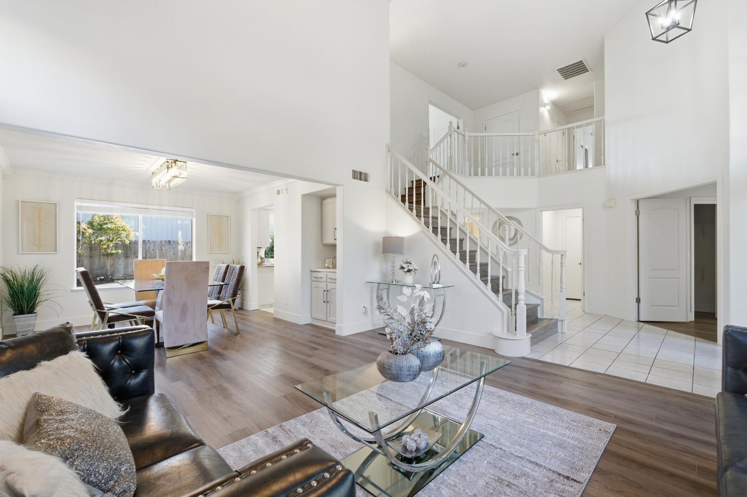 1839 Cole, Fresno, CA 93720