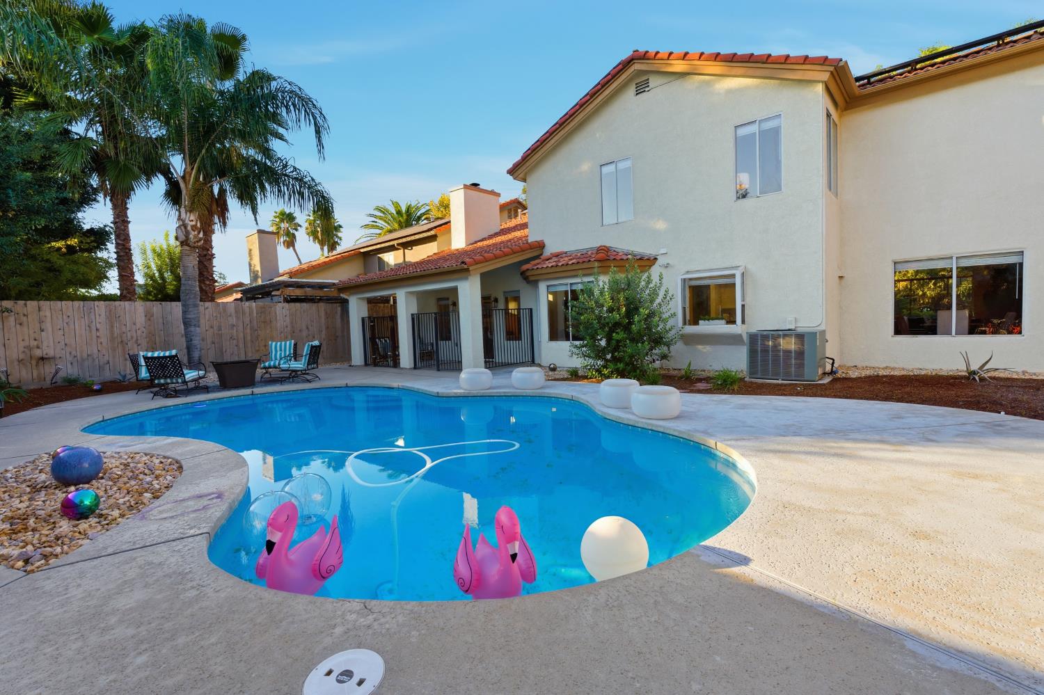 1839 Cole, Fresno, CA 93720