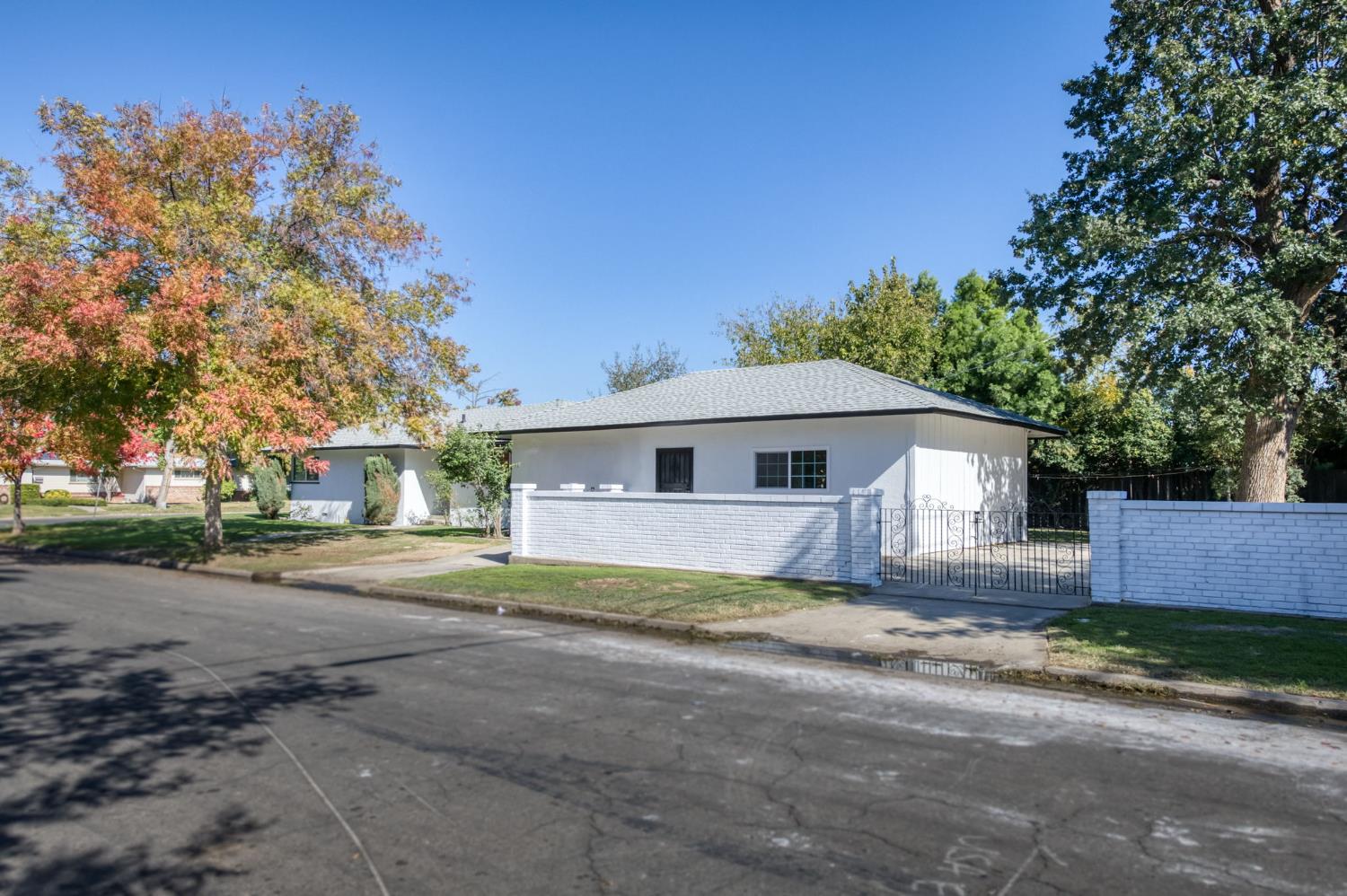 3688 N Harrison Ave, Fresno, CA 93704