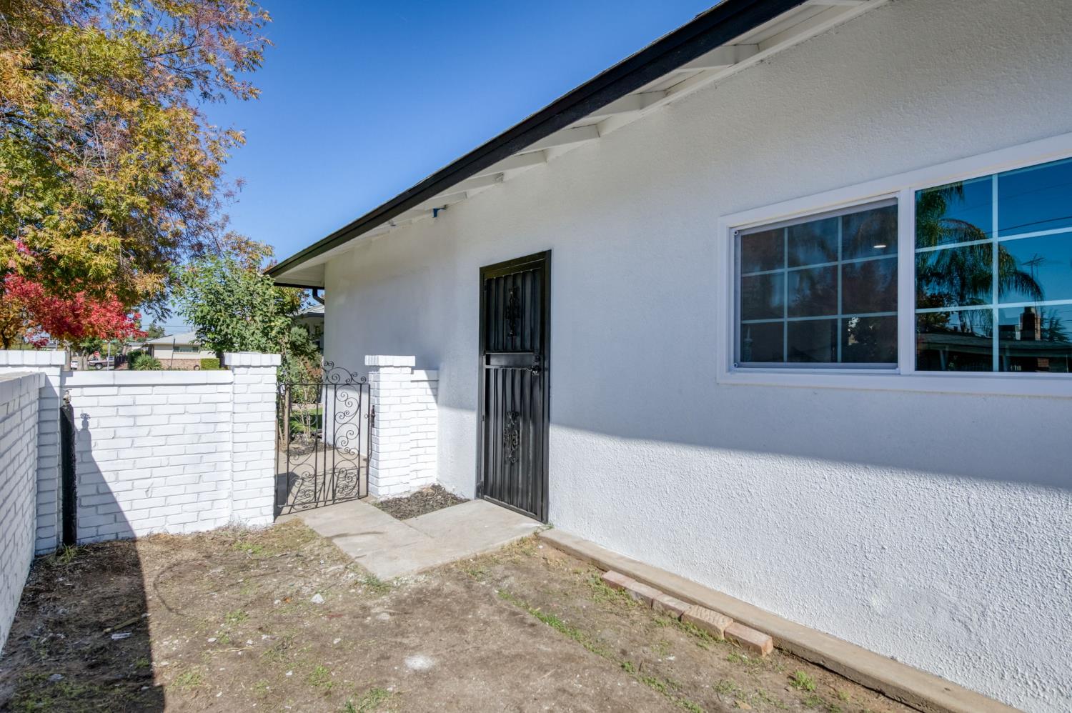 3688 N Harrison Ave, Fresno, CA 93704