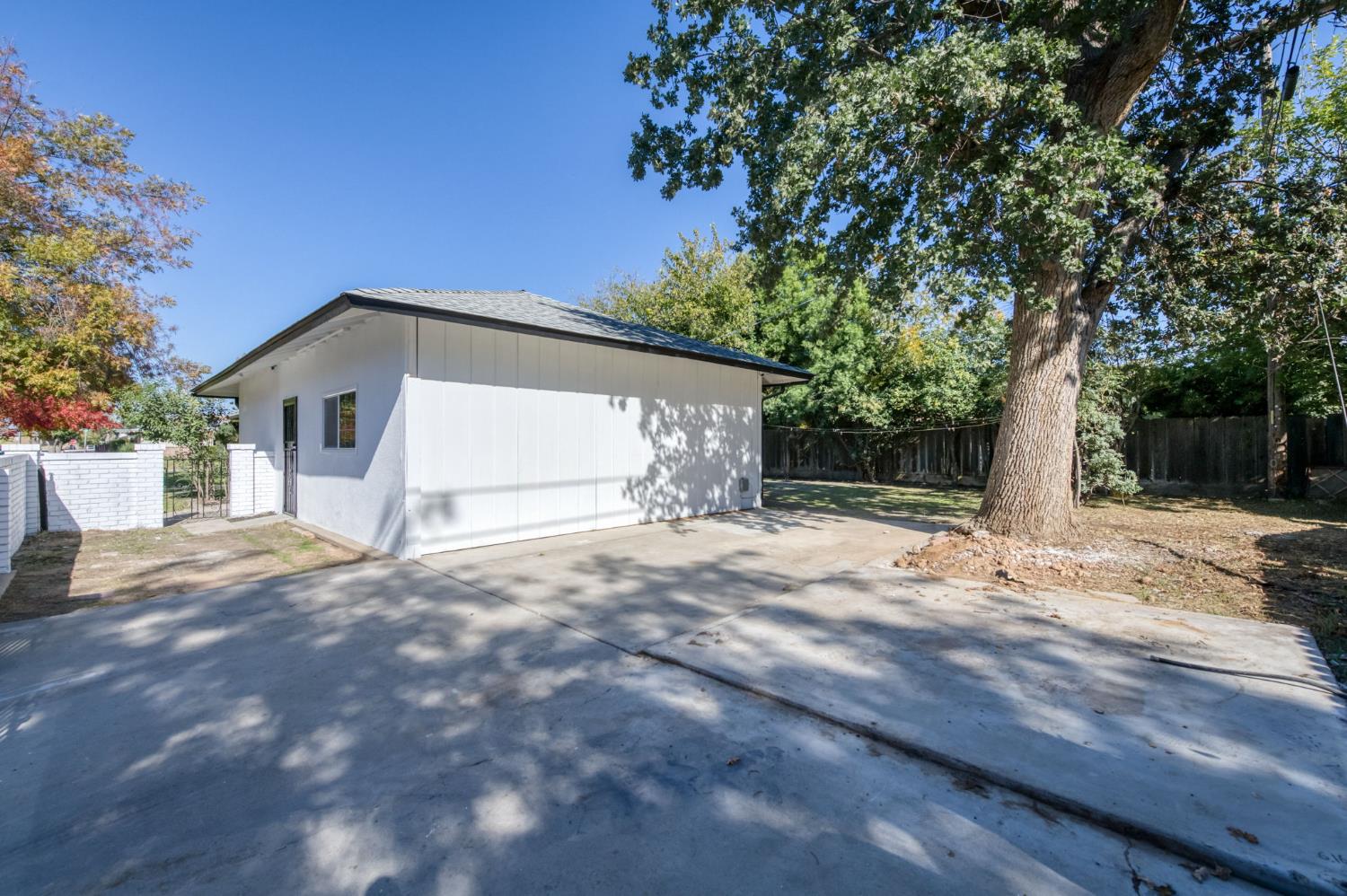 3688 N Harrison Ave, Fresno, CA 93704