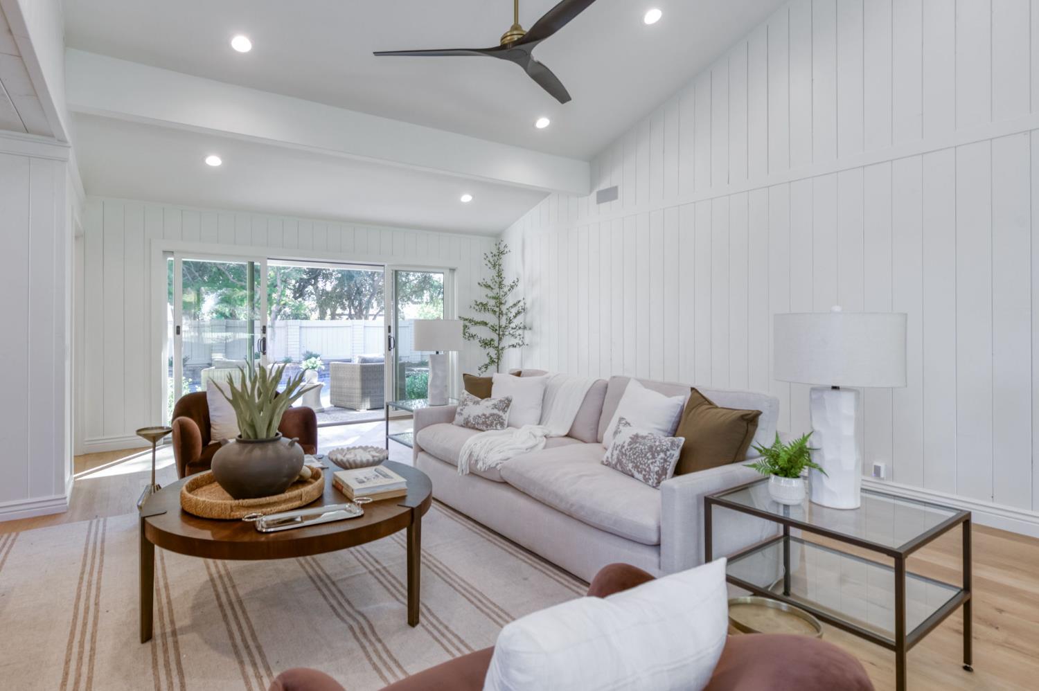 7507 N Laguna Vista Ave, Fresno, CA 93711