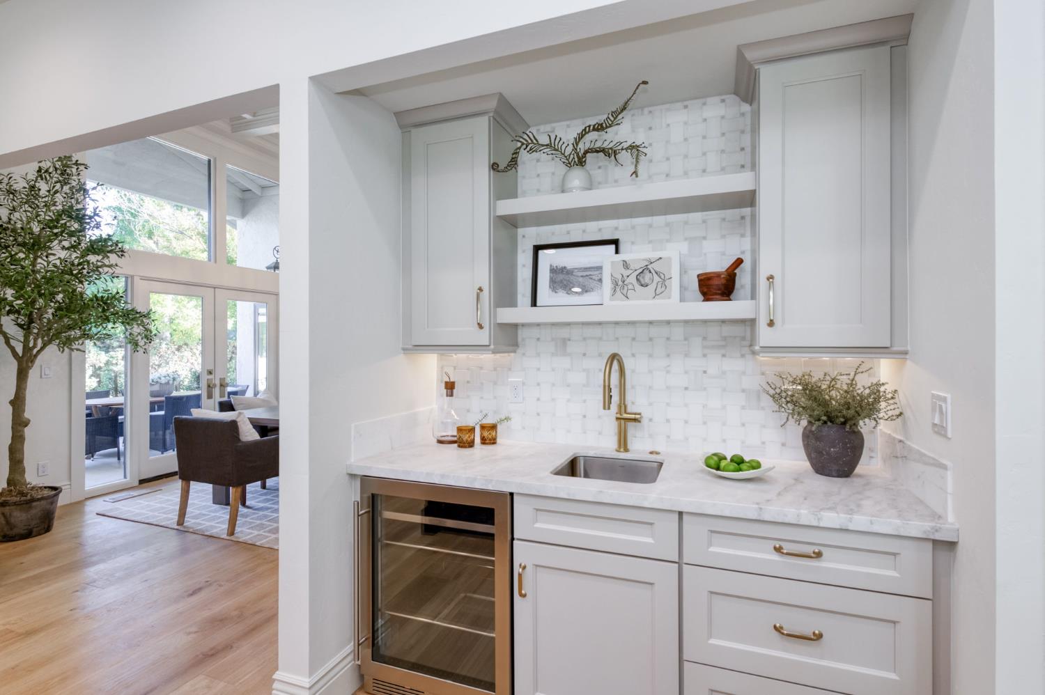 7507 N Laguna Vista Ave, Fresno, CA 93711