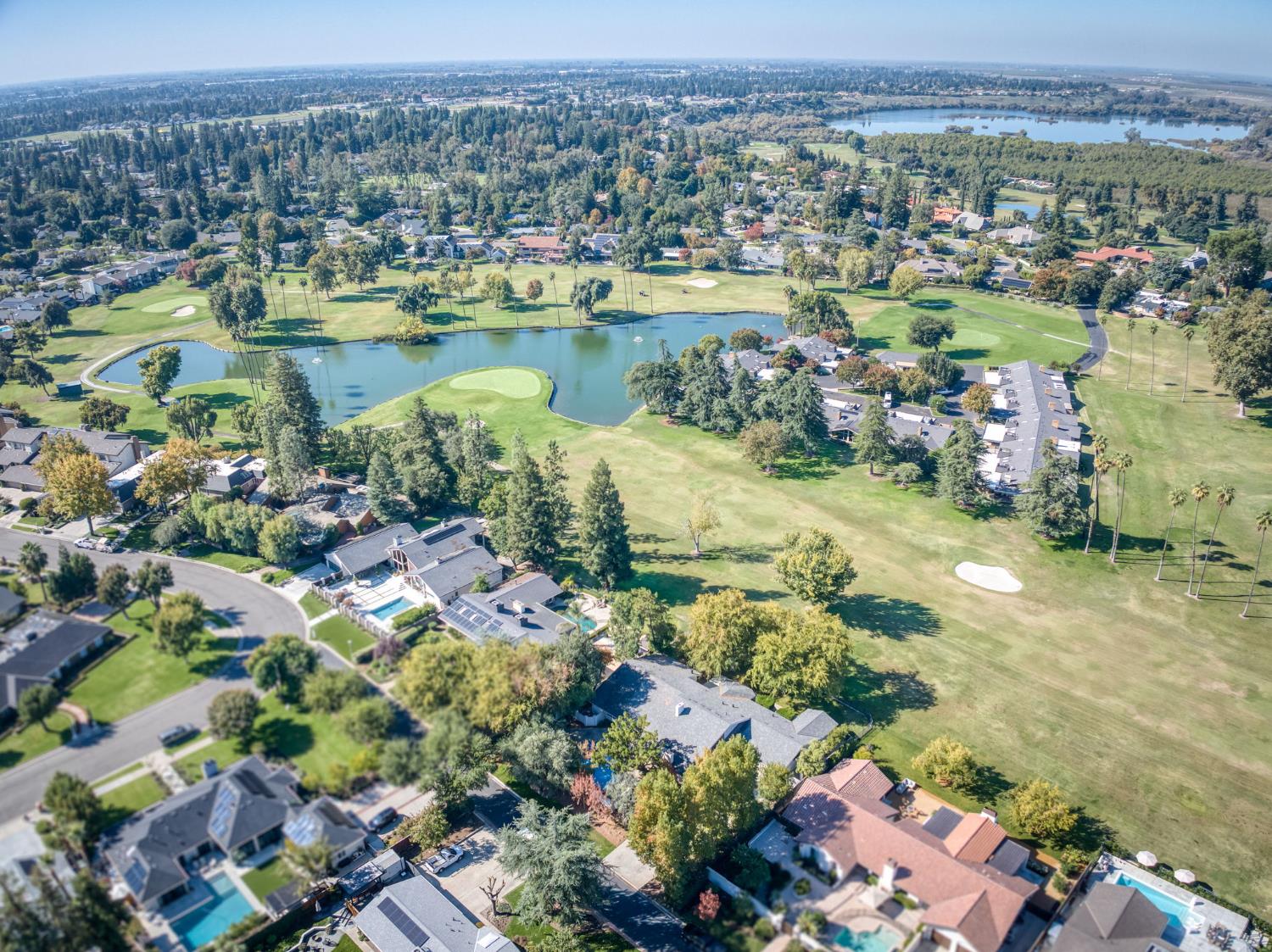 7507 N Laguna Vista Ave, Fresno, CA 93711