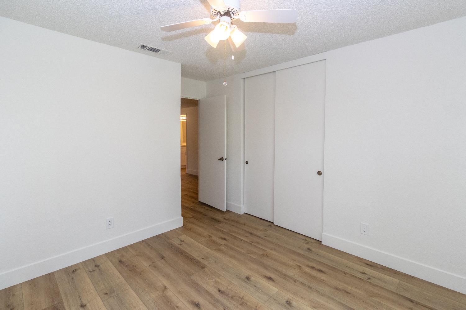 573 W Fremont Ave, Fresno, CA 93704