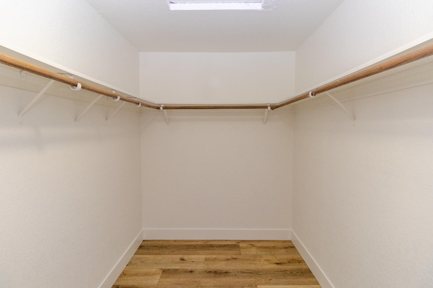 573 W Fremont Ave, Fresno, CA 93704