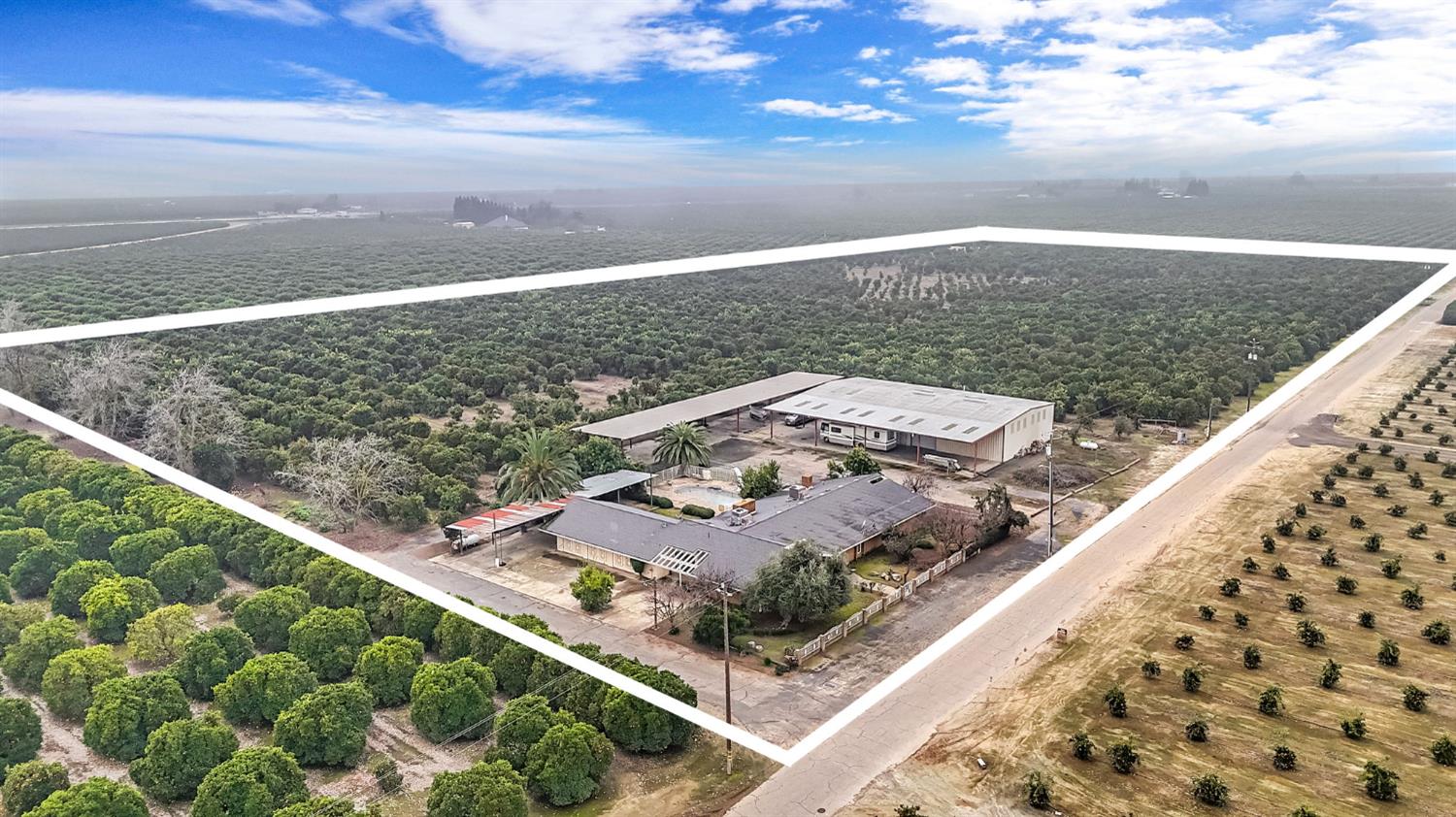 14721 E Tulare Ave, Sanger, CA 93657