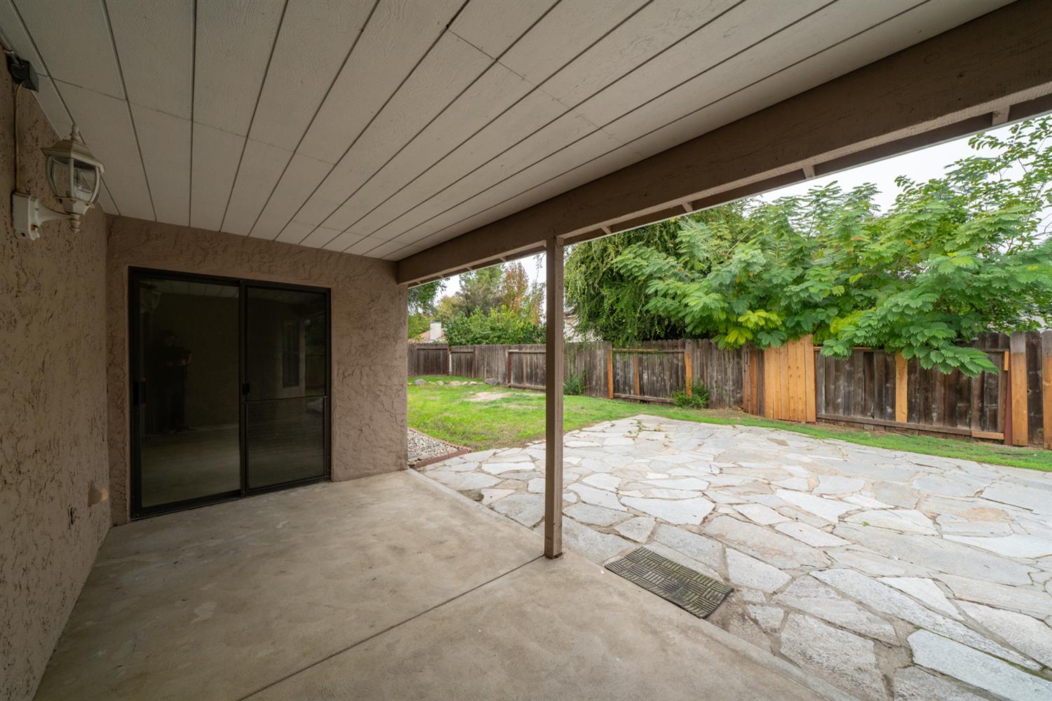 2549 Purvis Ave, Clovis, CA 93611