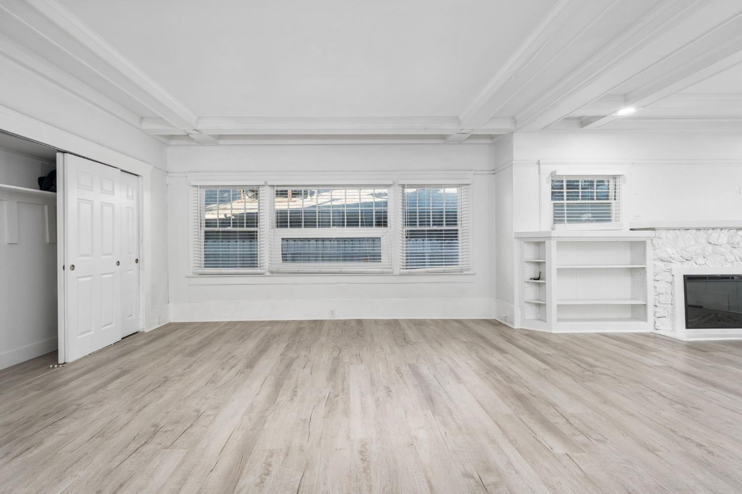 3124 E Madison Ave, Fresno, CA 93702