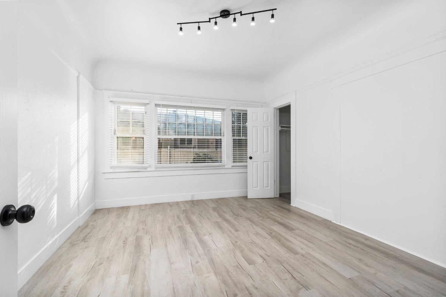 3124 E Madison Ave, Fresno, CA 93702