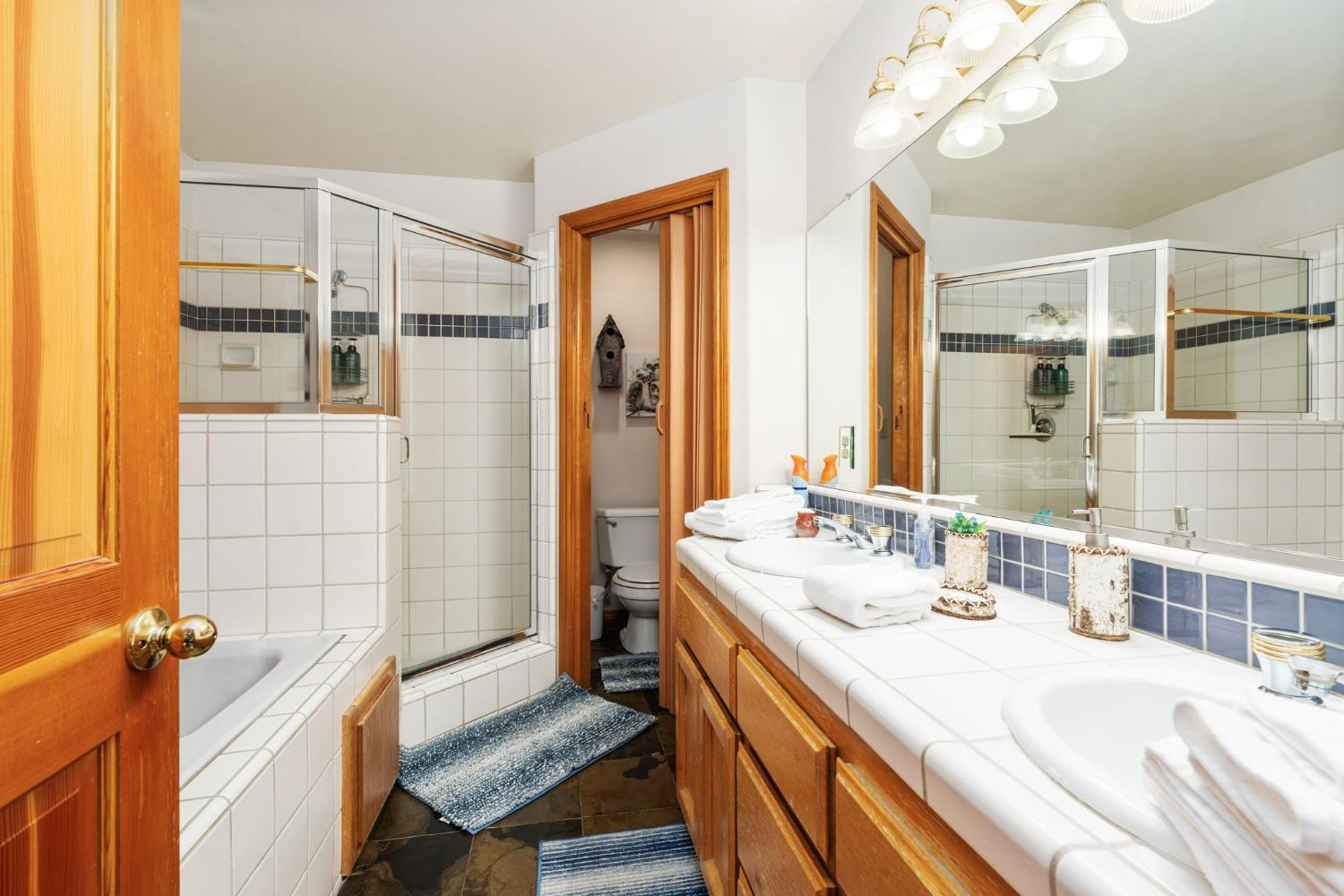 41811 Gray Rock Rd, Shaver Lake, CA 93664