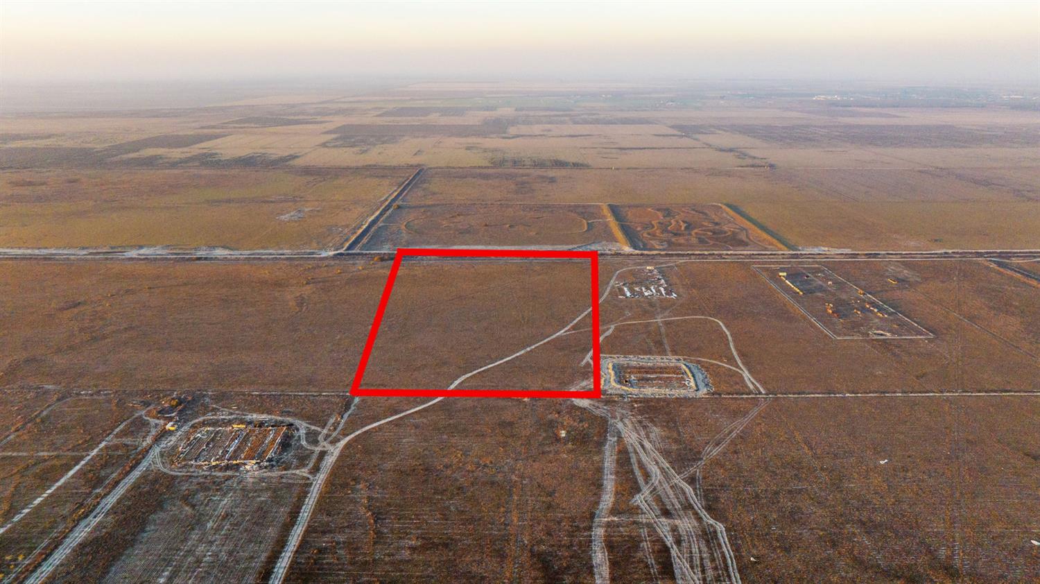 33070 033070037000, Alpaugh, CA 93201