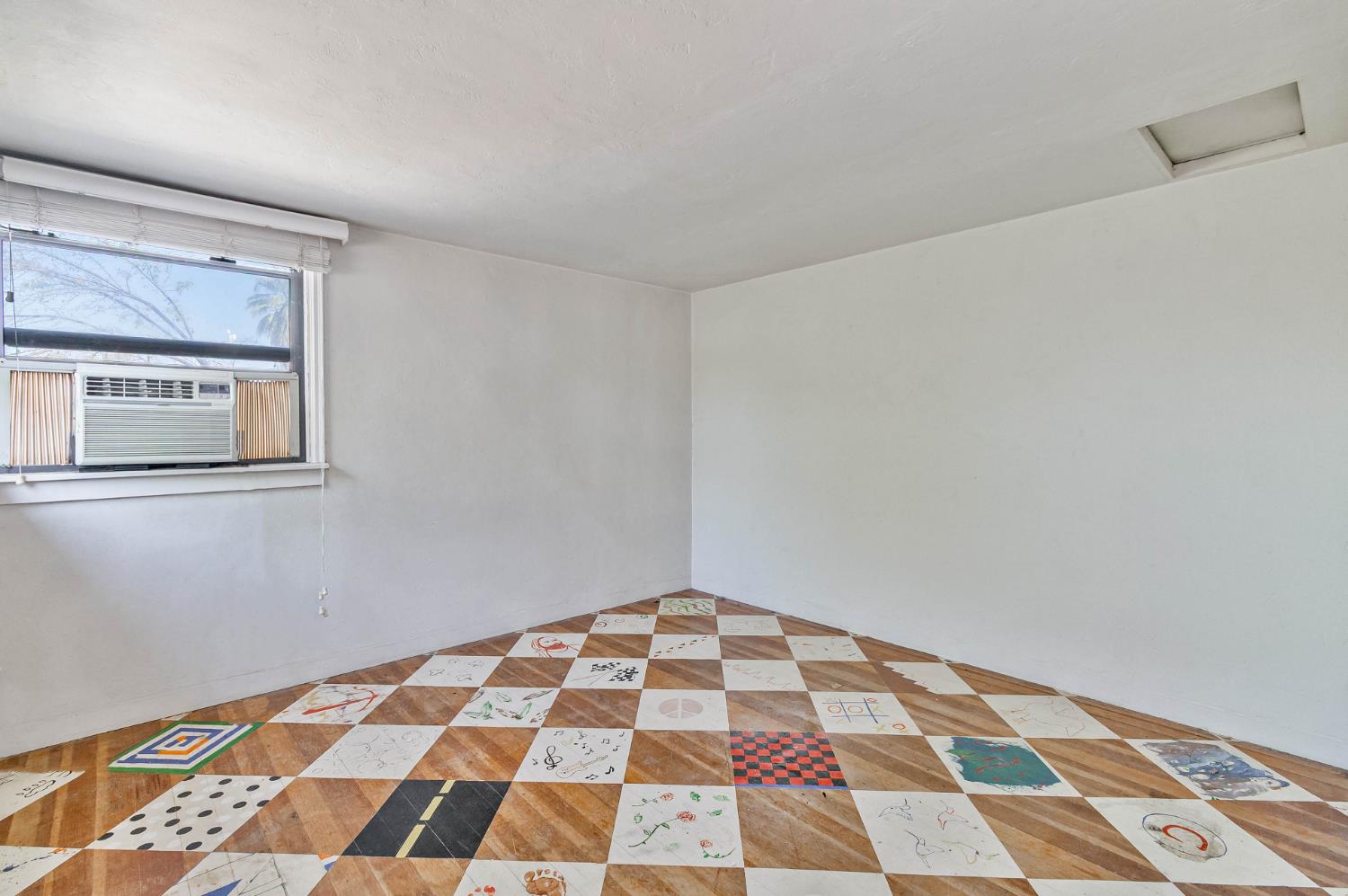 5132 E Washington Ave, Fresno, CA 93727