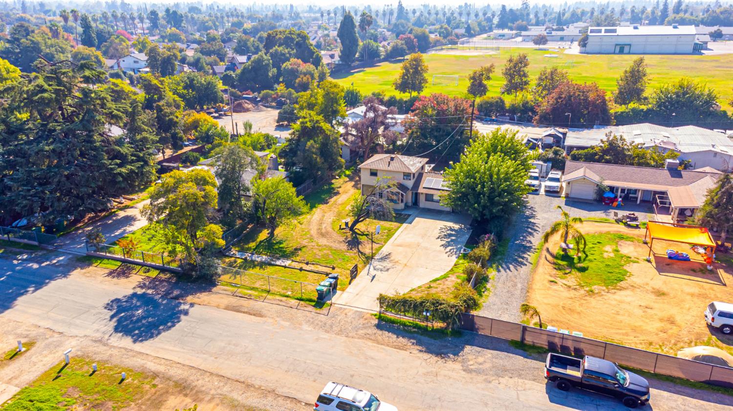 5132 E Washington Ave, Fresno, CA 93727