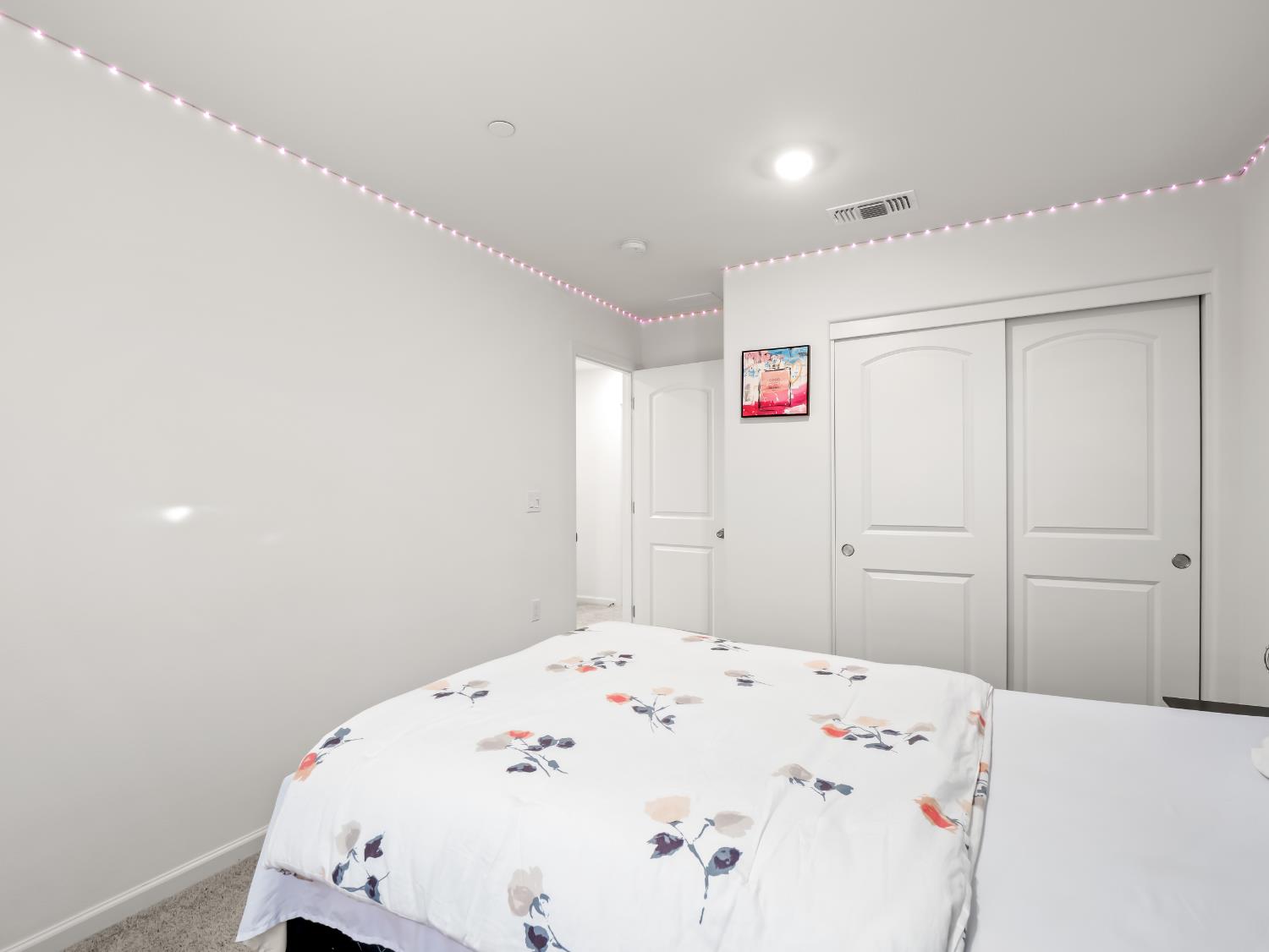 6656 E Washington Ave, Fresno, CA 93727