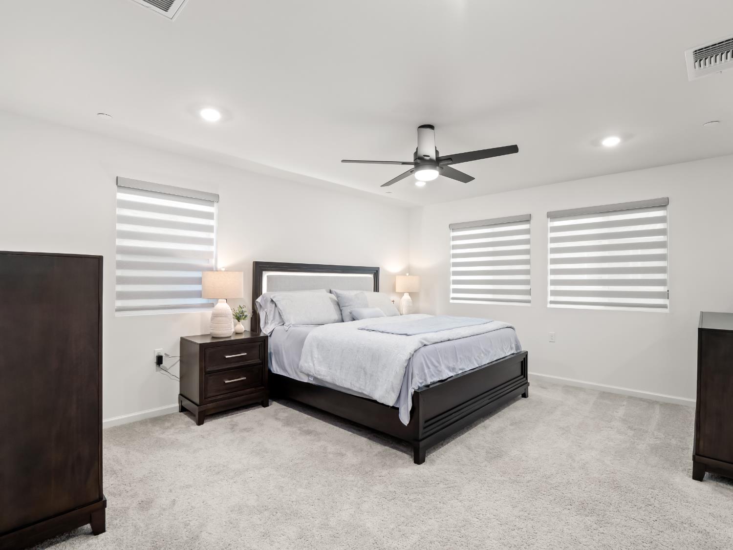 6656 E Washington Ave, Fresno, CA 93727