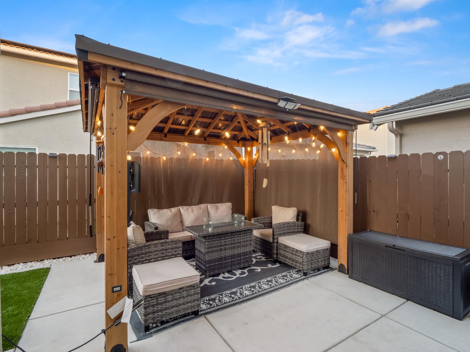 6656 E Washington Ave, Fresno, CA 93727