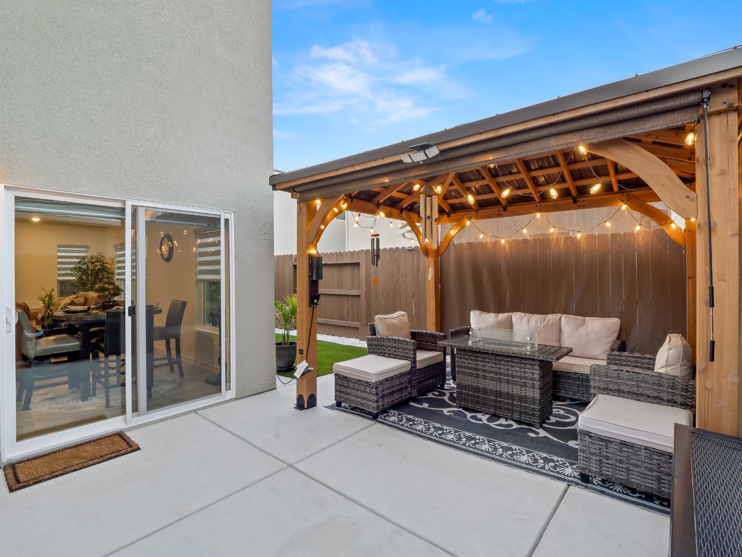 6656 E Washington Ave, Fresno, CA 93727