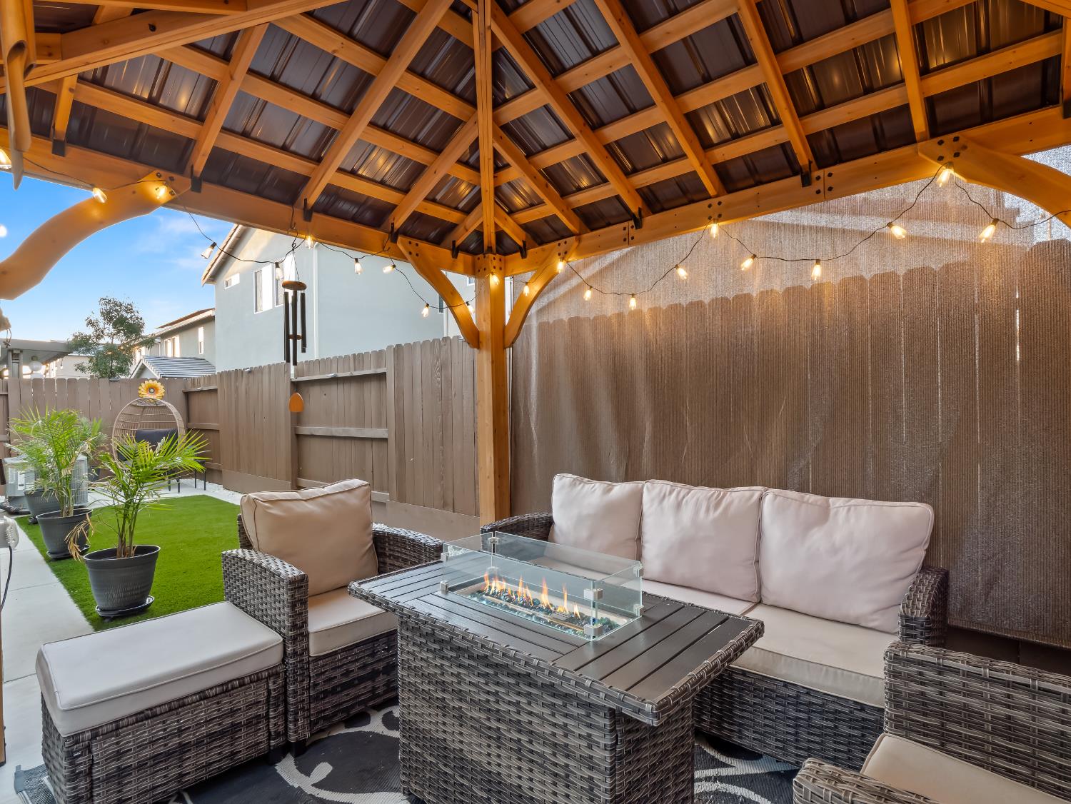 6656 E Washington Ave, Fresno, CA 93727