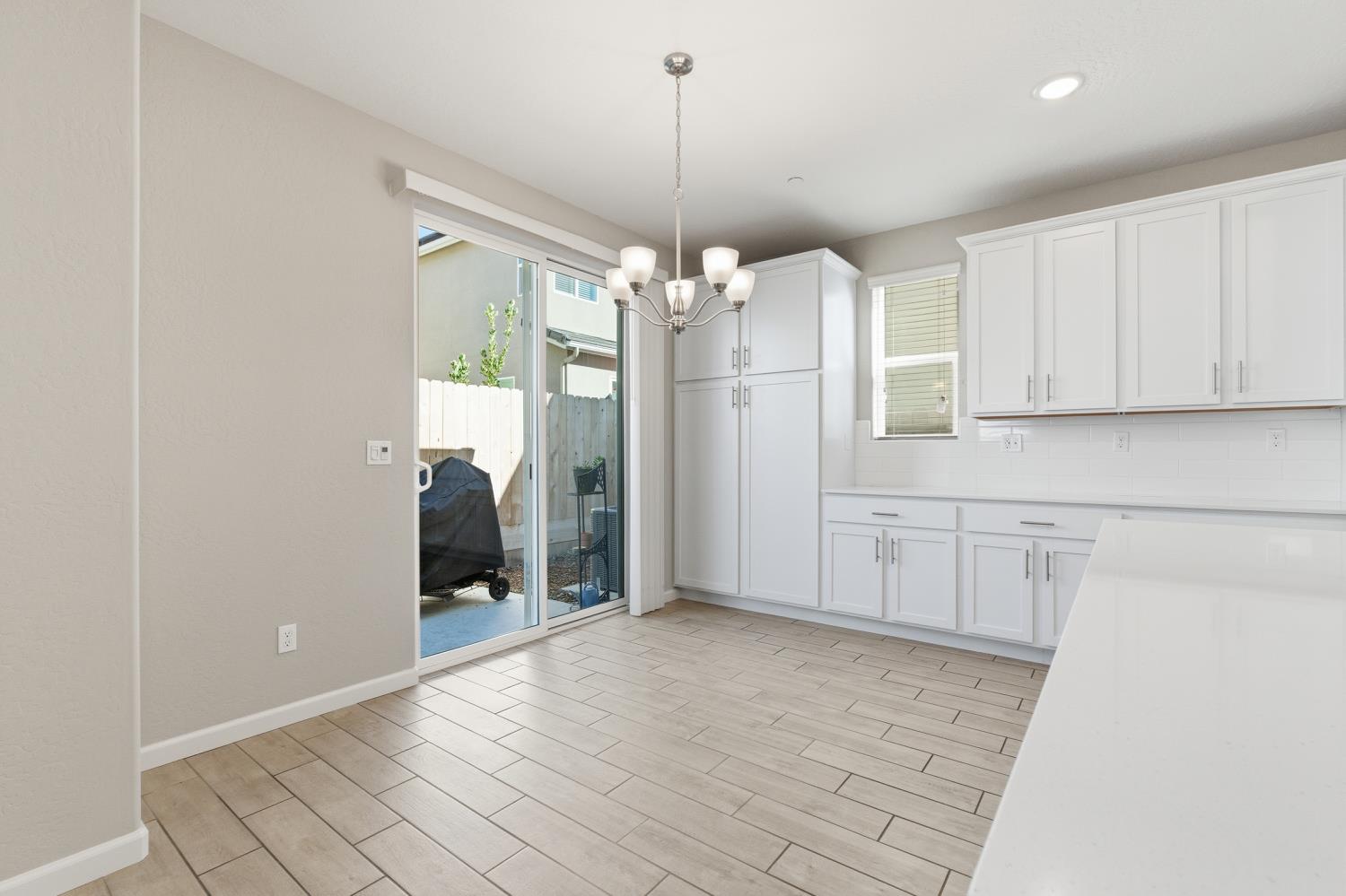 1107 Significant Way, Madera, CA 93636