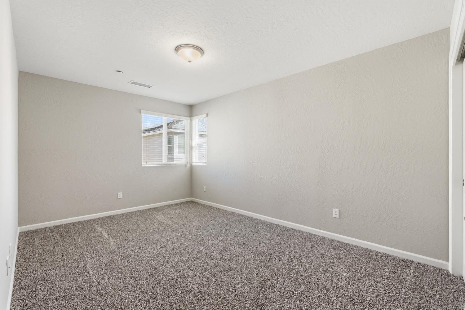 1107 Significant Way, Madera, CA 93636