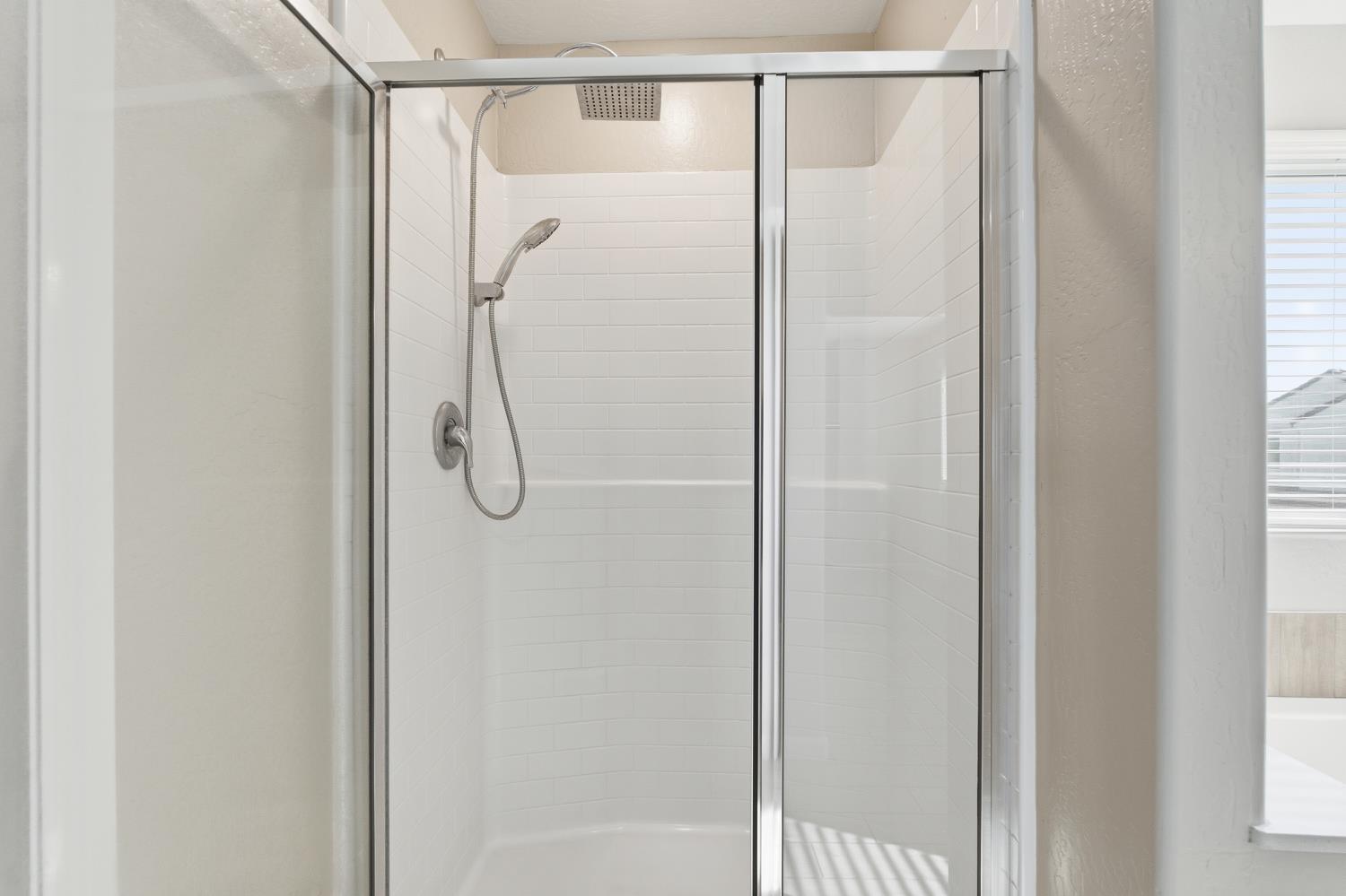 1107 Significant Way, Madera, CA 93636