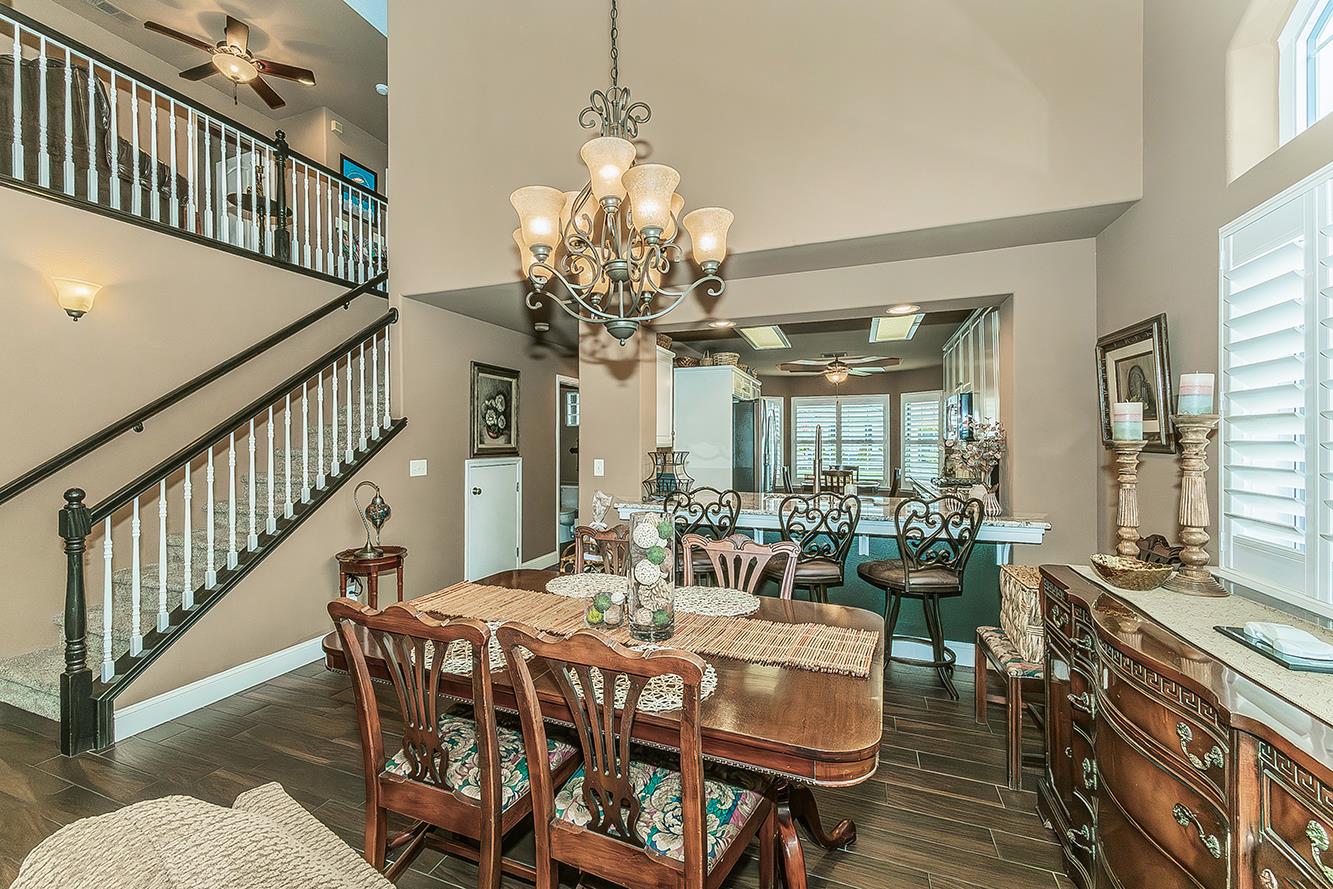 140 N Gayle Ave, Clovis, CA 93611