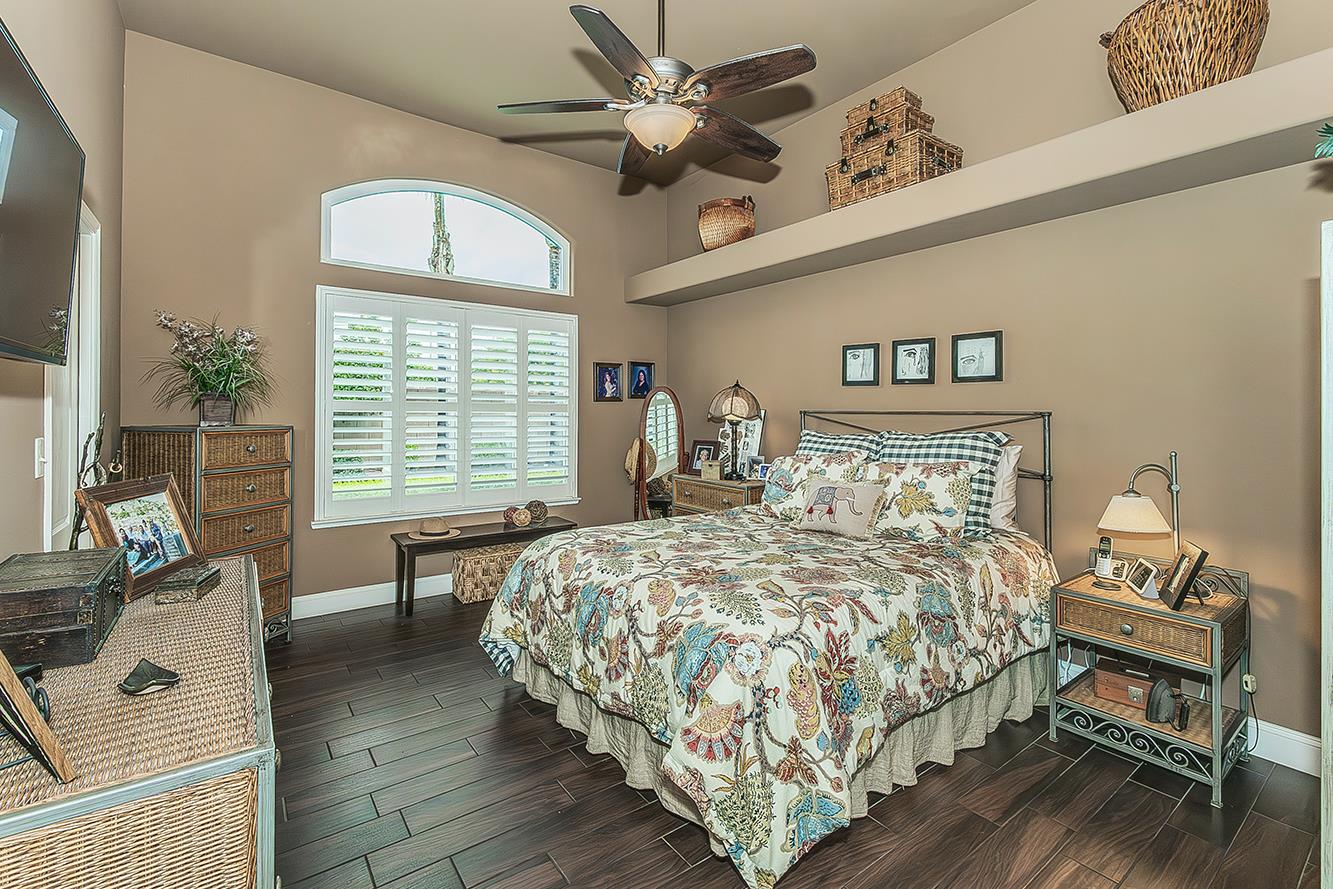 140 N Gayle Ave, Clovis, CA 93611