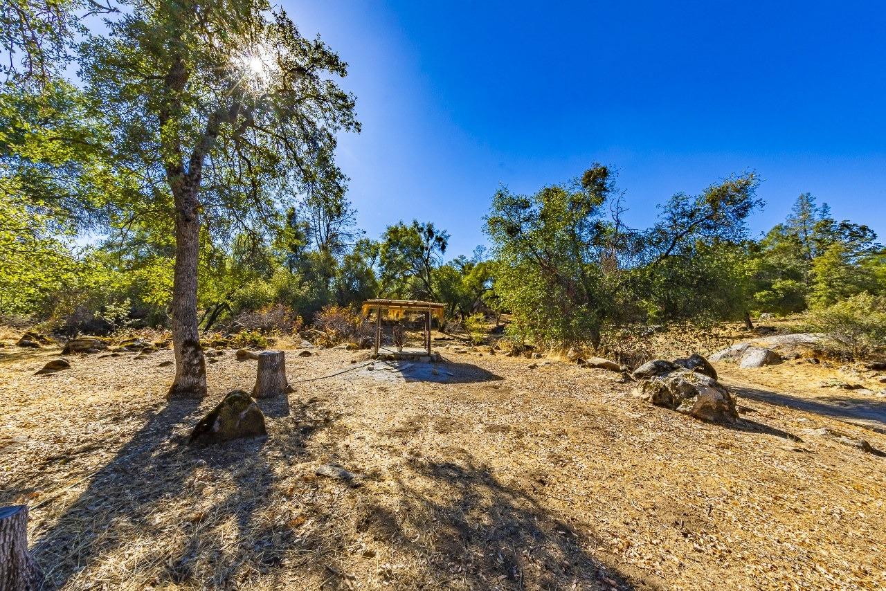 4200 Silver Lane Rd, Mariposa, CA 95338