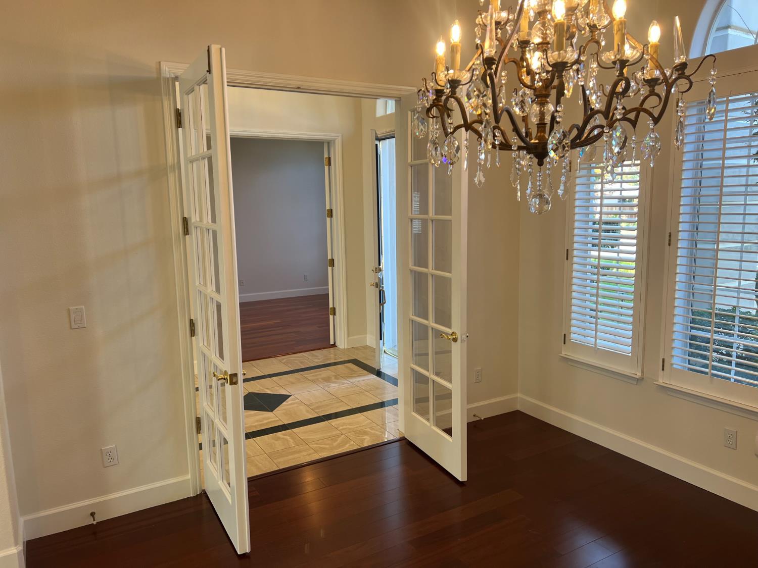 2563 W Fir Ave, Fresno, CA 93711