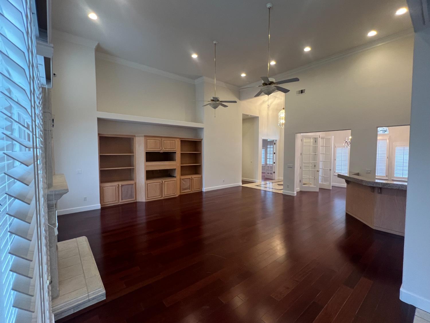 2563 W Fir Ave, Fresno, CA 93711