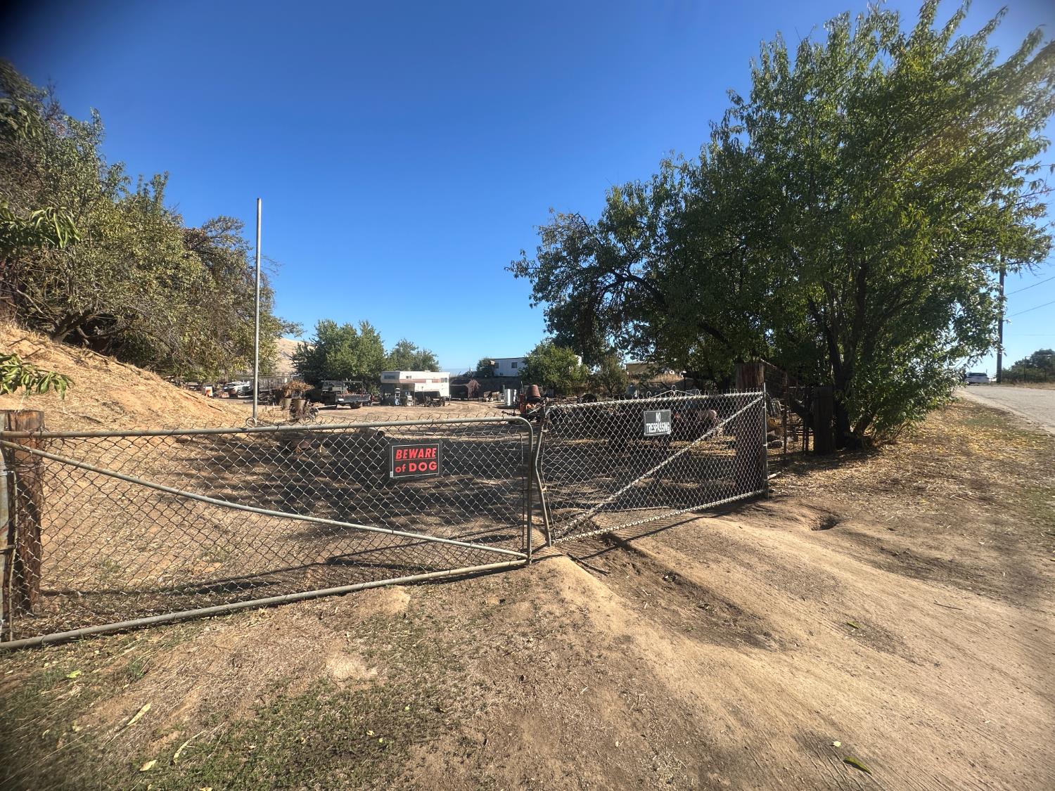 19760 E American Ave, Reedley, CA 93654