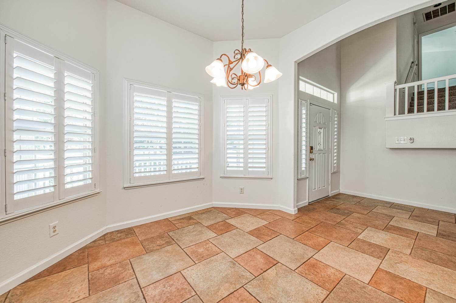 10183 N Backer Ave, Fresno, CA 93730