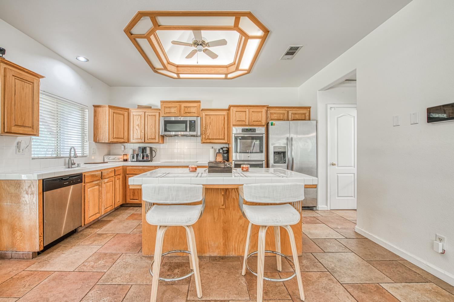 10183 N Backer Ave, Fresno, CA 93730