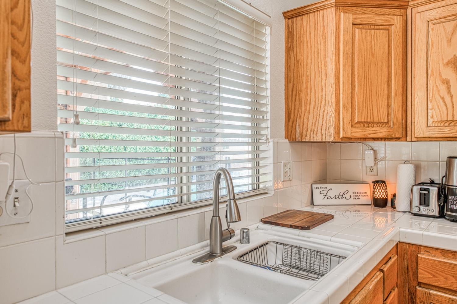 10183 N Backer Ave, Fresno, CA 93730