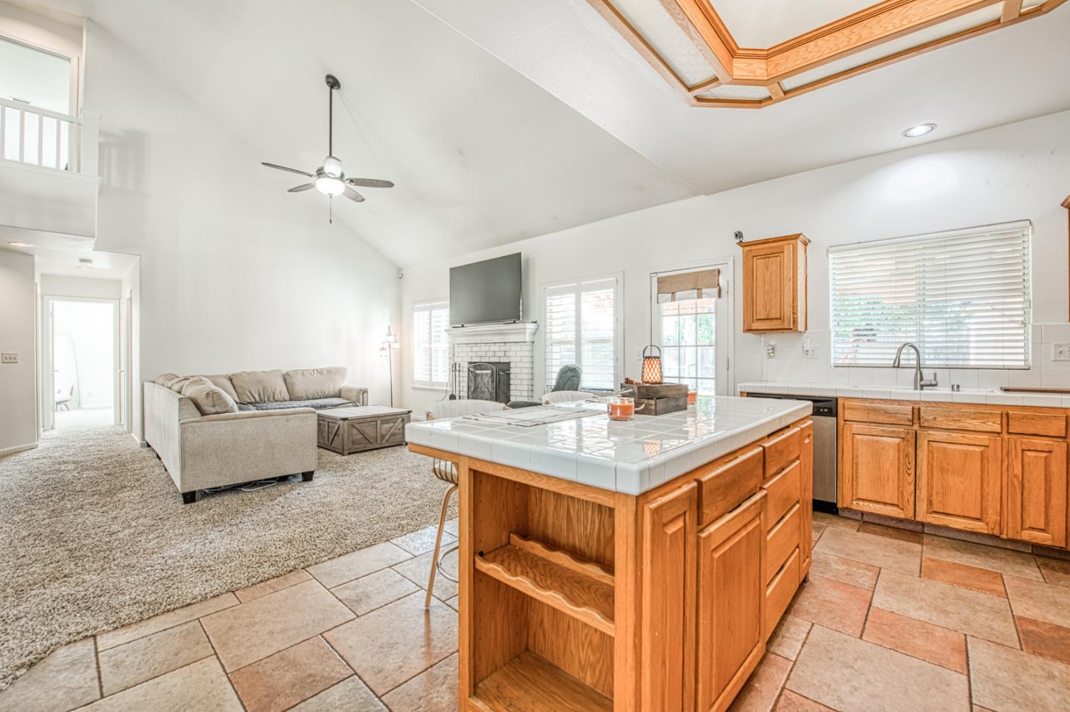 10183 N Backer Ave, Fresno, CA 93730