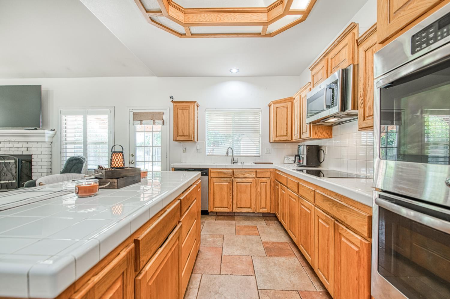 10183 N Backer Ave, Fresno, CA 93730