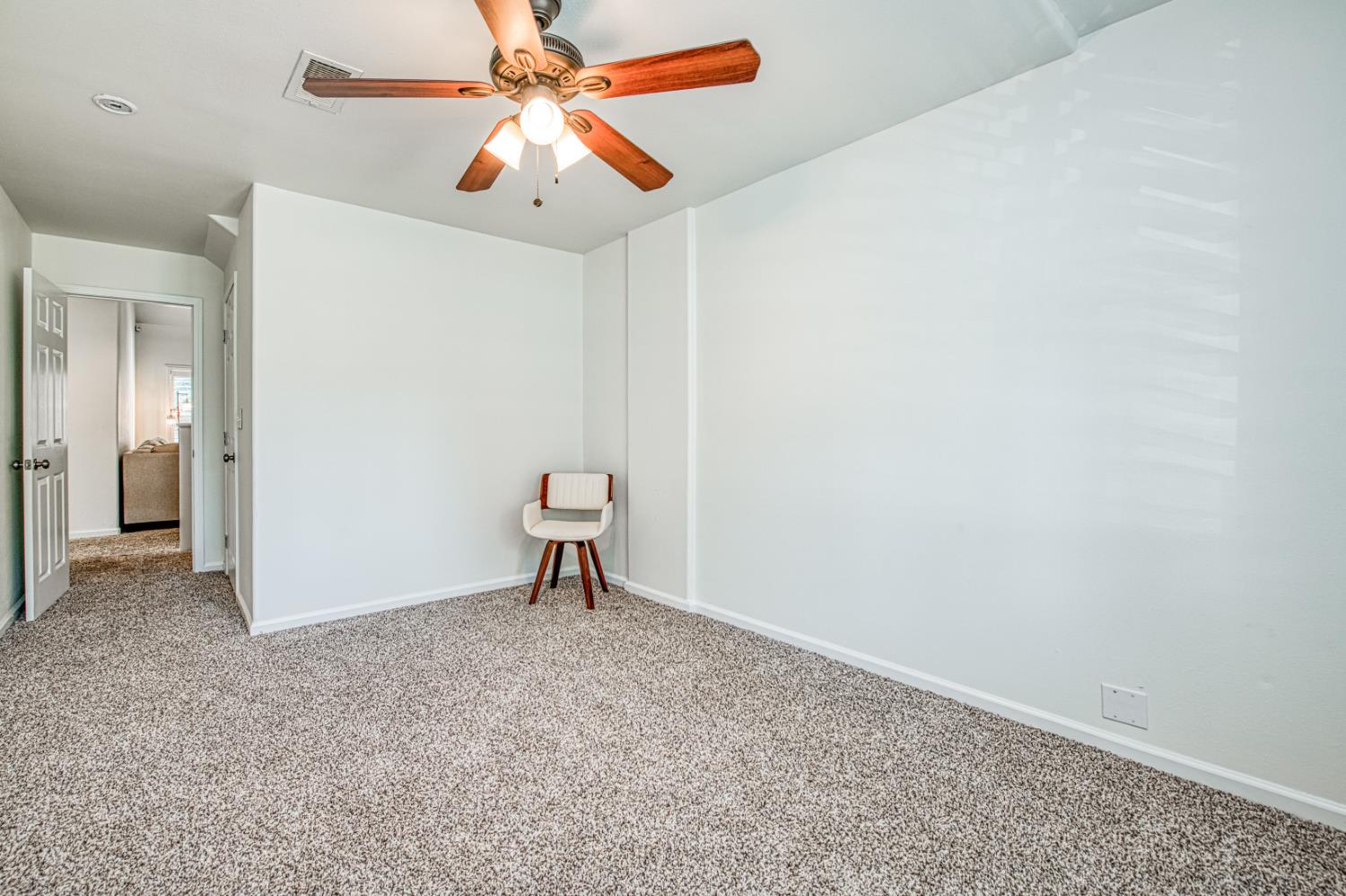 10183 N Backer Ave, Fresno, CA 93730