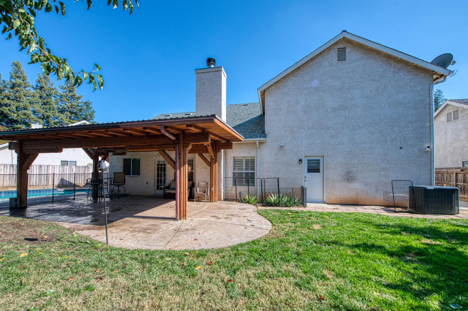 10183 N Backer Ave, Fresno, CA 93730