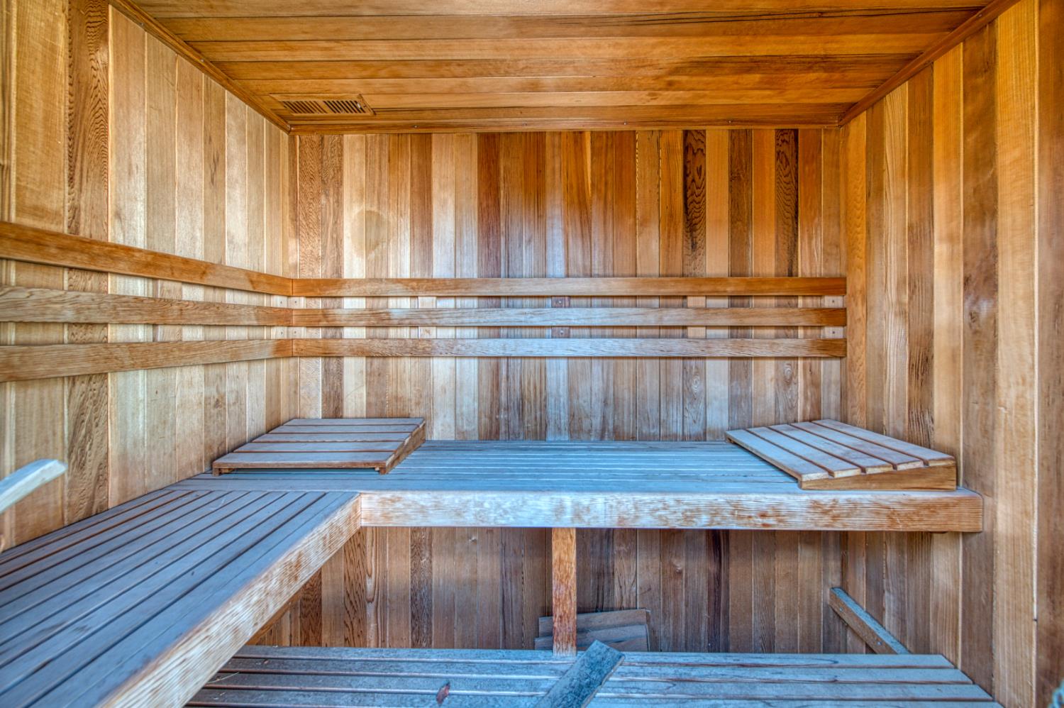 10183 N Backer Ave, Fresno, CA 93730