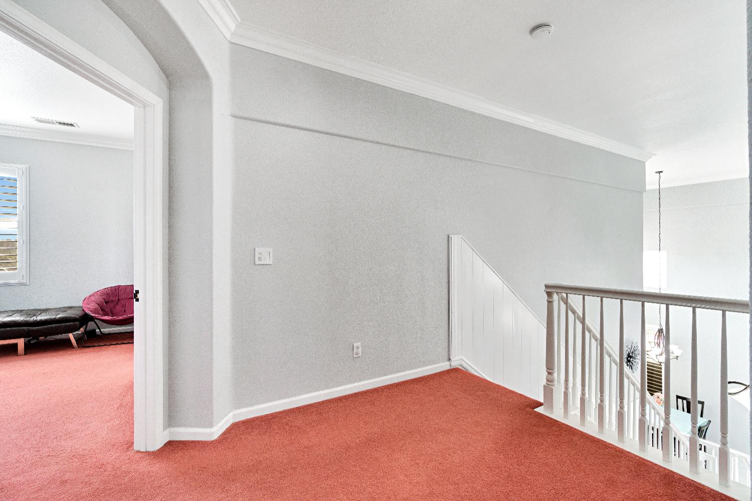 738 W Silvercrest Dr, Lindsay, CA 93247