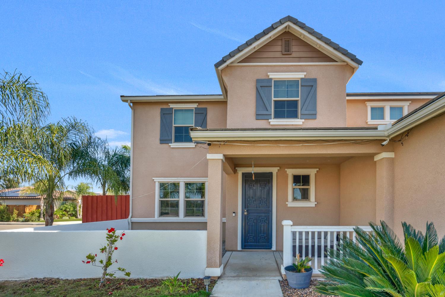 2302 N Jason Ave, Fresno, CA 93737