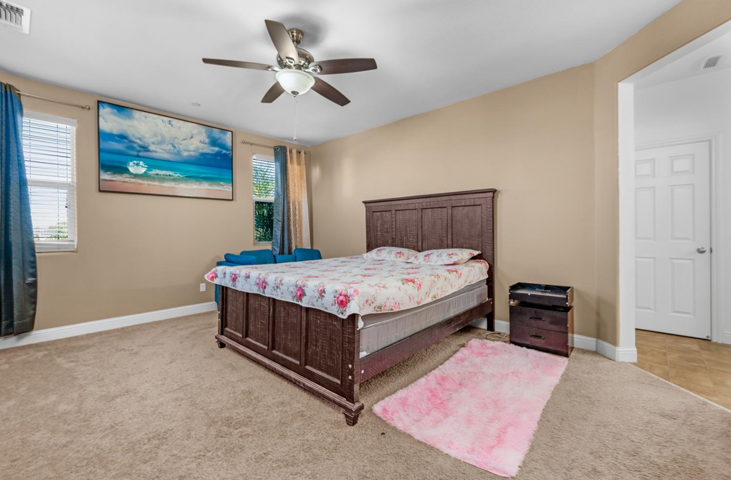 2302 N Jason Ave, Fresno, CA 93737